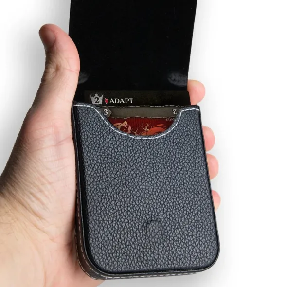 Dragons Of Etchinstone: Deluxe Wallet