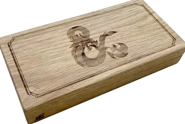 Dungeons & Dragons Wooden Dice Vault