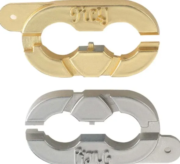 Keyring - Cast Puzzle