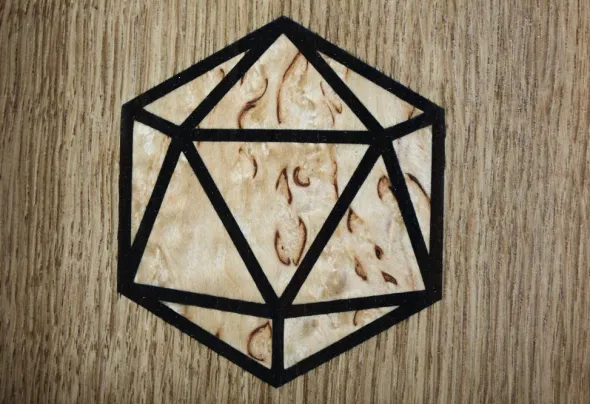 Piste de Dés en Bois Massif - Design D20
