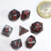 Set de 7 Mini Dés JDR Chessex Velvet Black / Red
