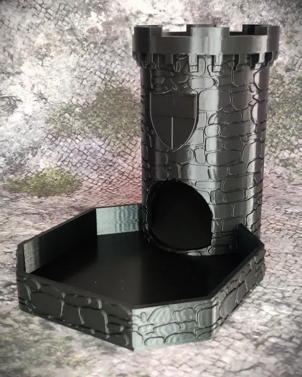 Tour à dés Château - couleur noir