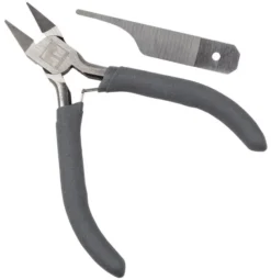 Warhammer Colour : Set d'Outils - Pince Coupante et Ebarboir